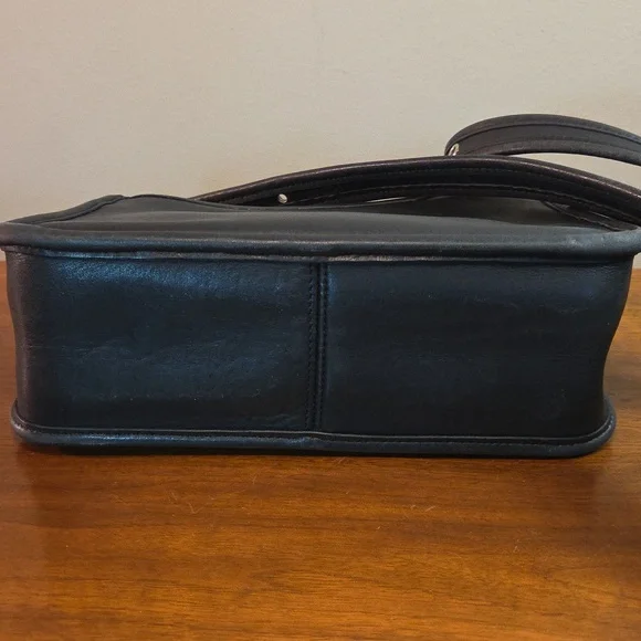 Coach Rambler's Legacy 9067 Leather Shoulder Crossbody Bag Purse Black Vintage - Picture 6 of 15